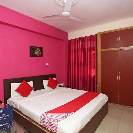 Danapur Vibrant Guest House מראה חיצוני תמונה