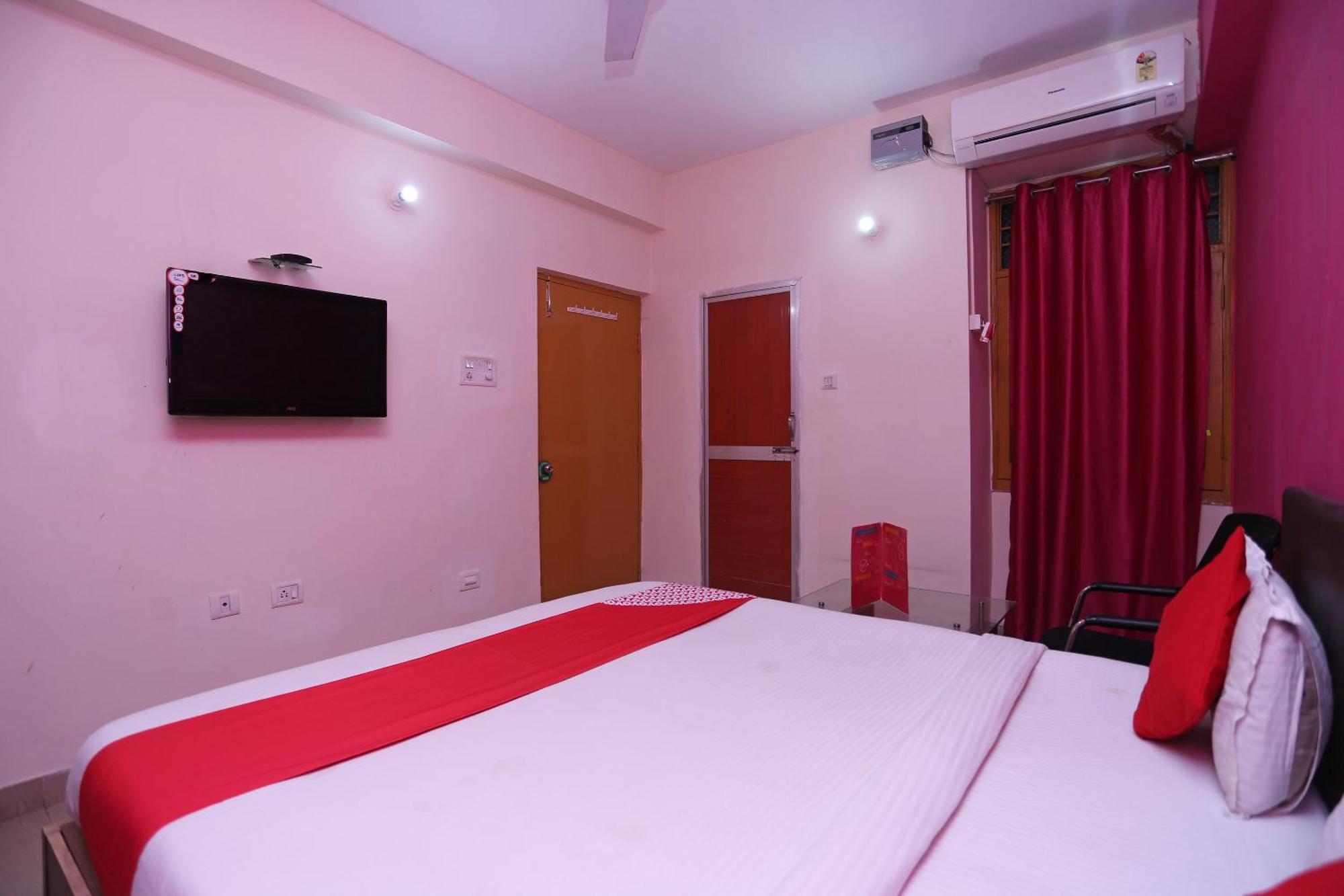 Danapur Vibrant Guest House מראה חיצוני תמונה