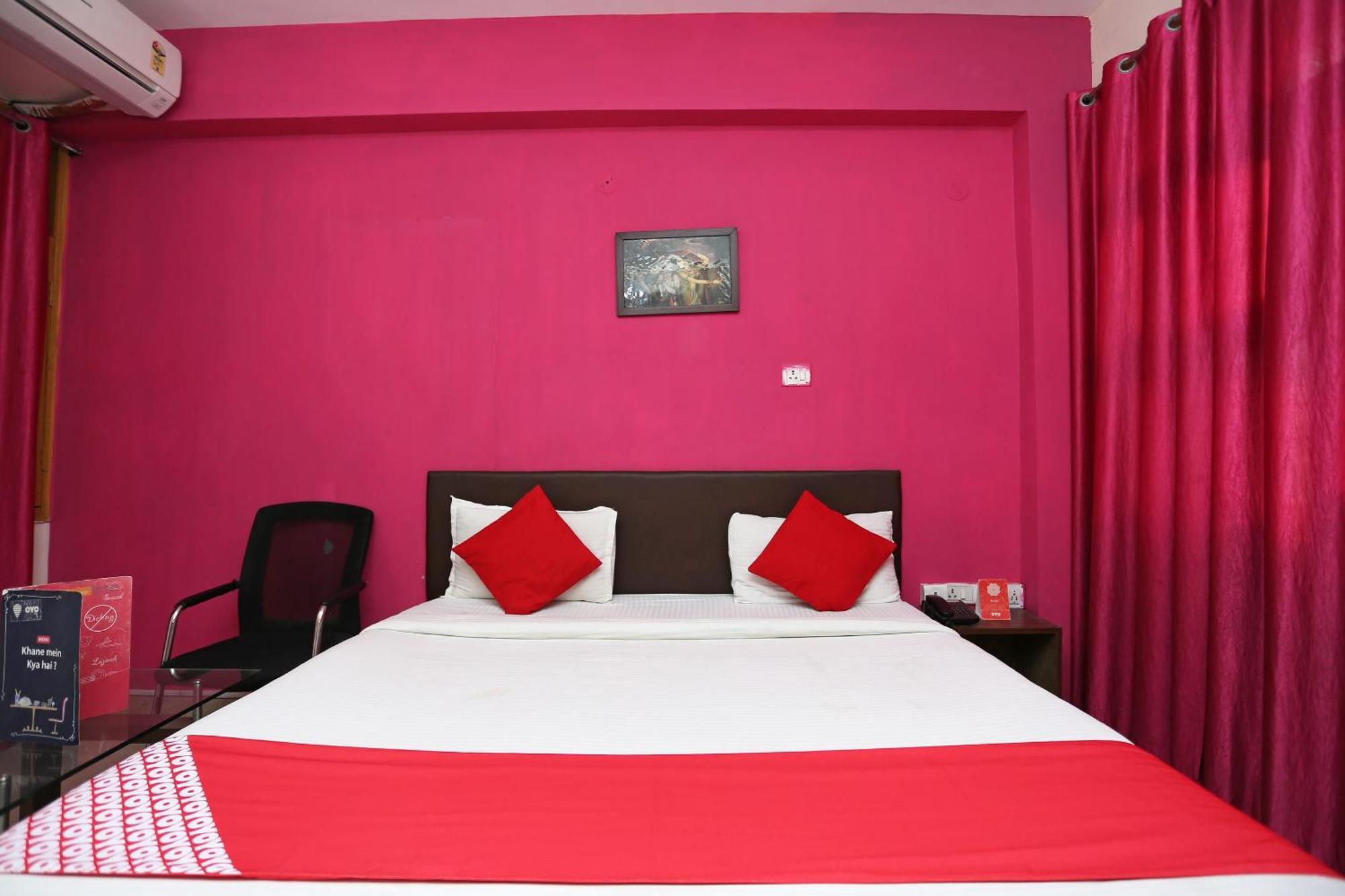 Danapur Vibrant Guest House מראה חיצוני תמונה